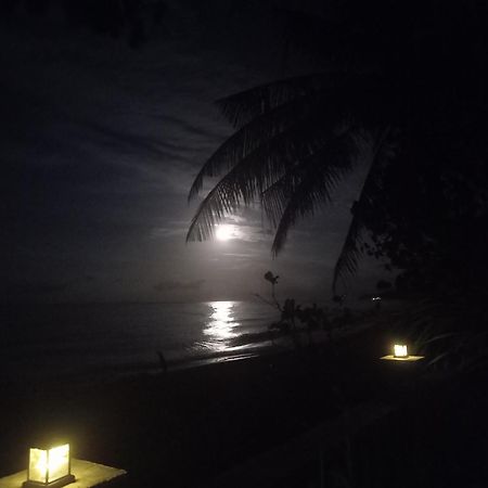 Bali North Beach B&B Tianyar Eksteriør bilde