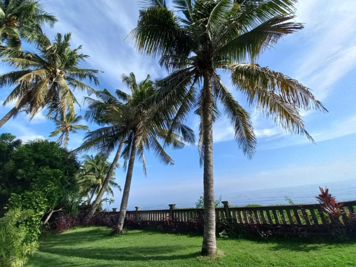 Bali North Beach B&B Tianyar Eksteriør bilde