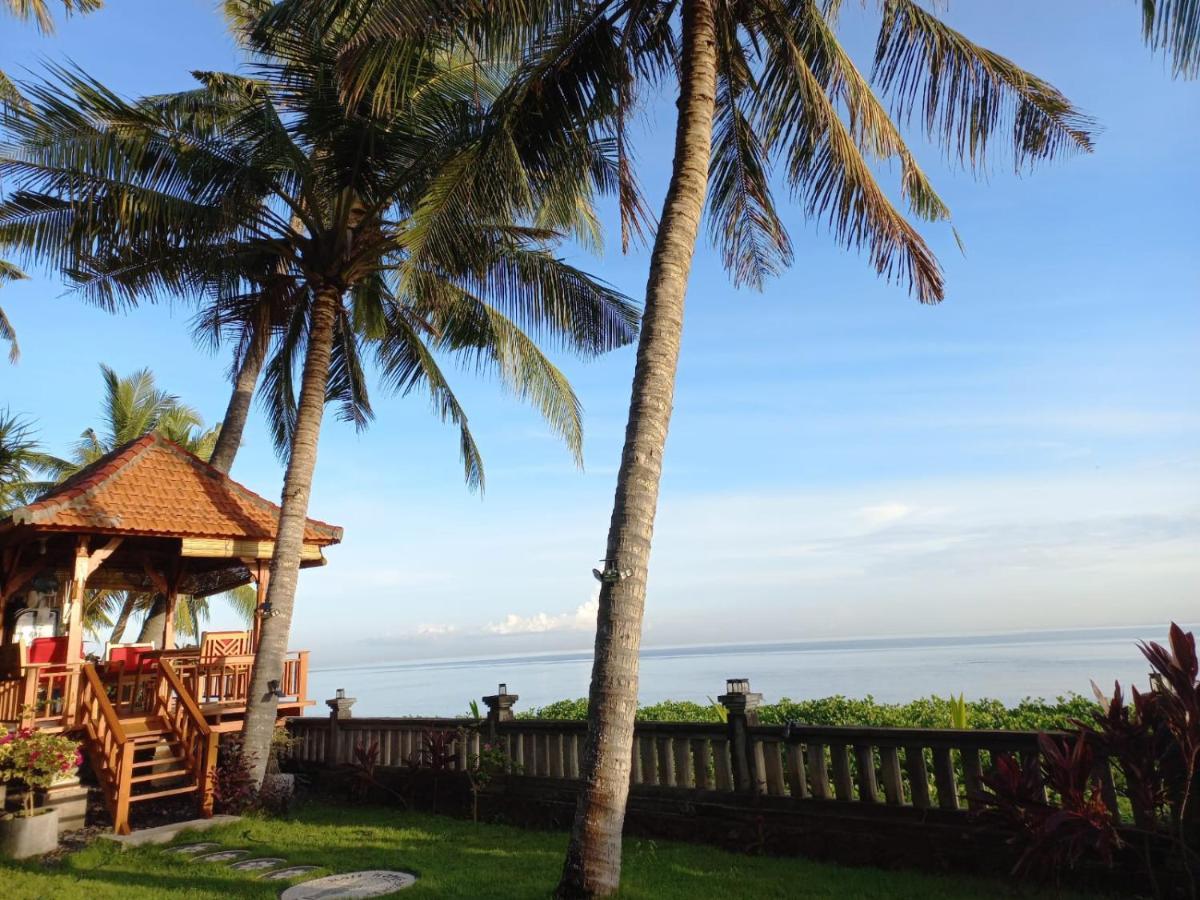 Bali North Beach B&B Tianyar Eksteriør bilde