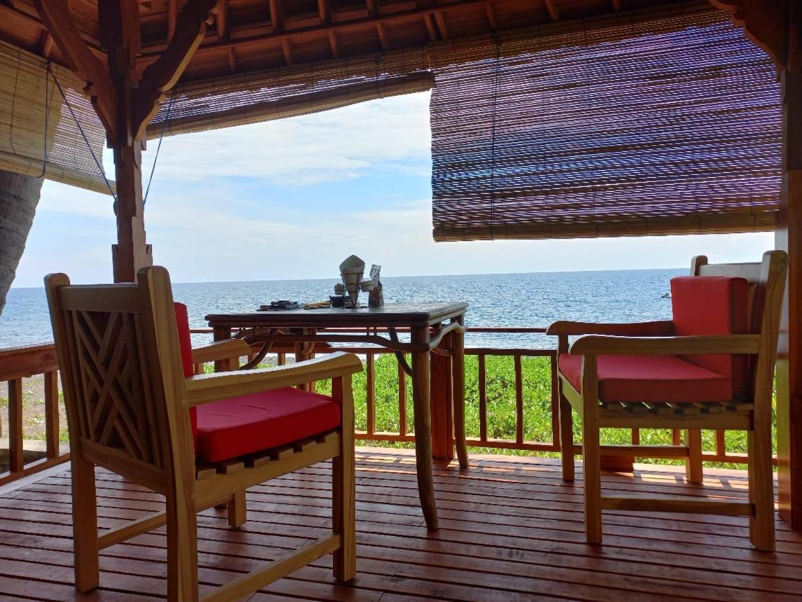 Bali North Beach B&B Tianyar Eksteriør bilde