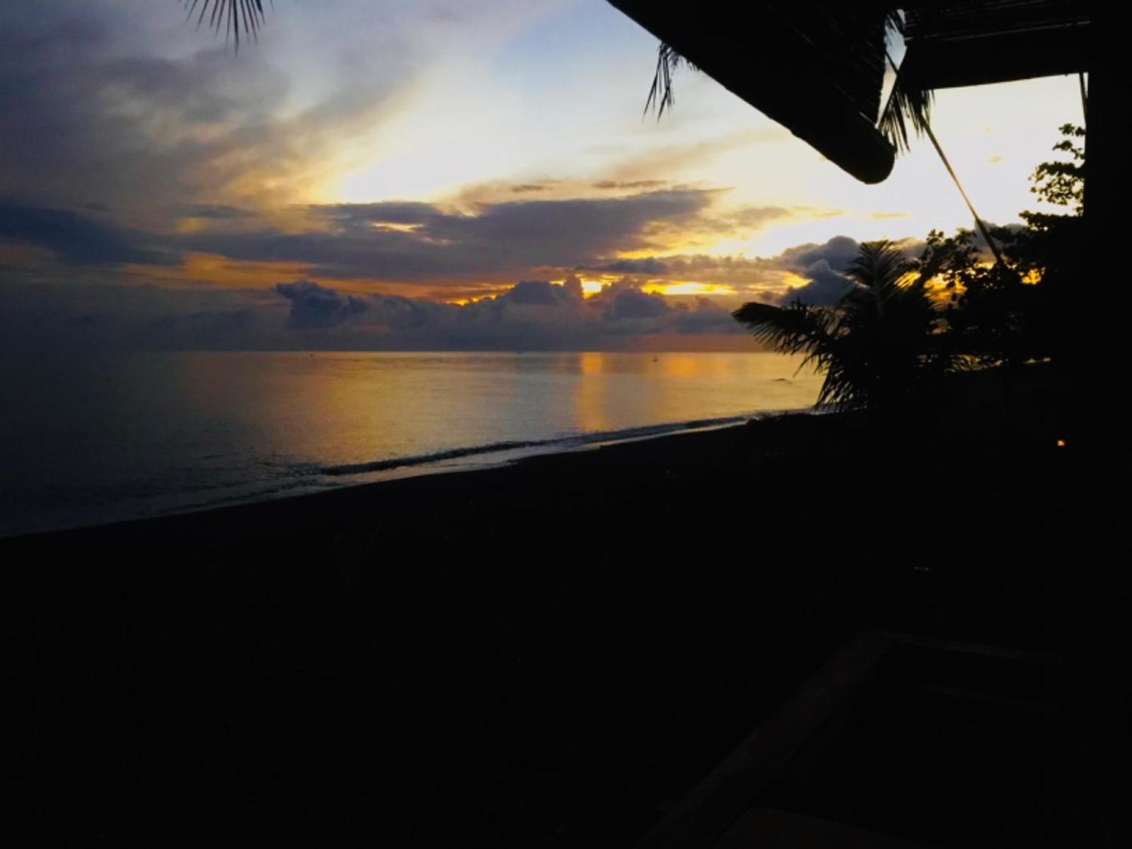 Bali North Beach B&B Tianyar Eksteriør bilde
